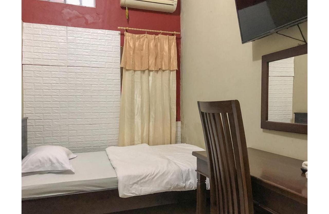 Enrekang Sinar Hotel מראה חיצוני תמונה