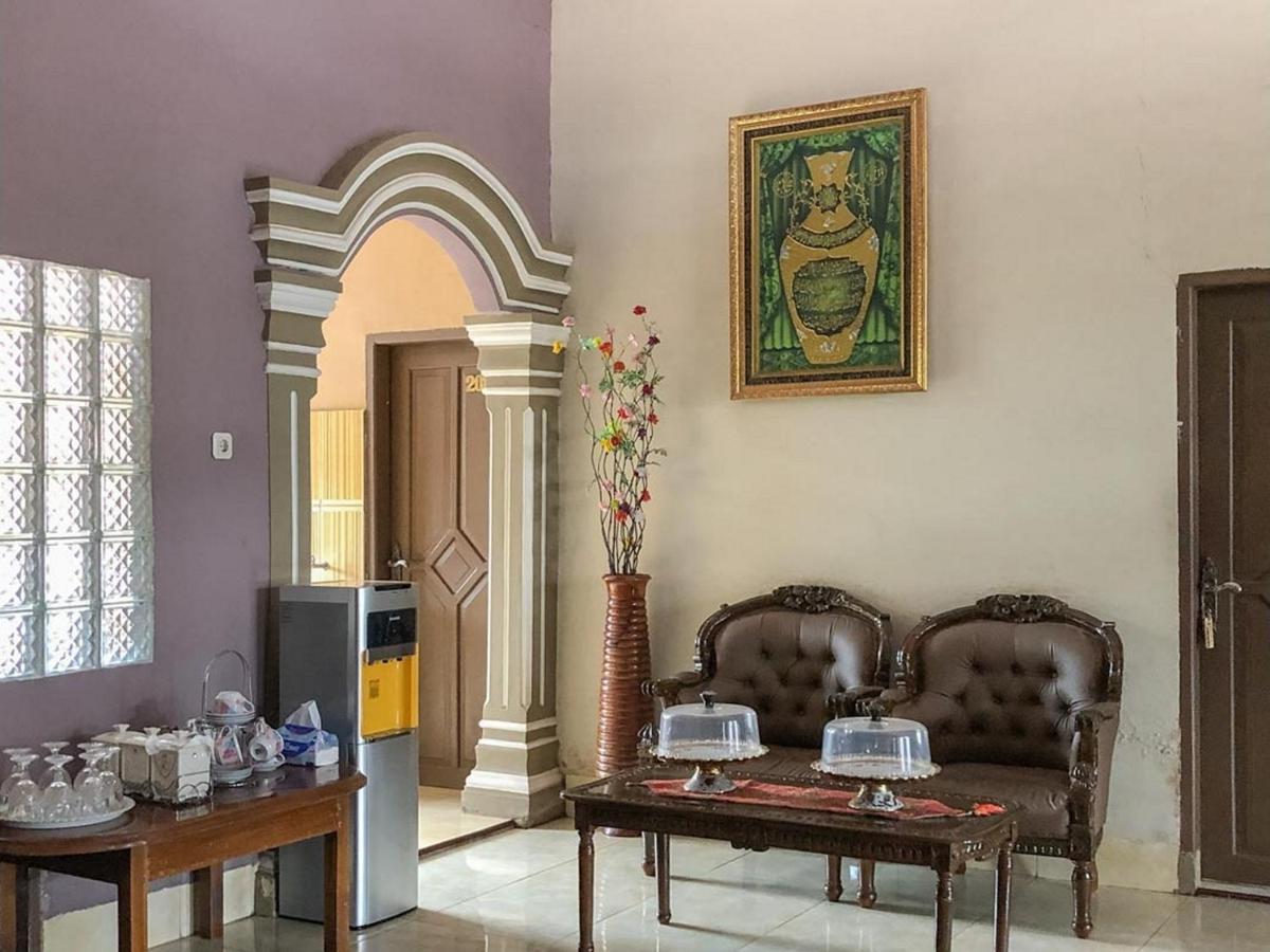 Enrekang Sinar Hotel מראה חיצוני תמונה